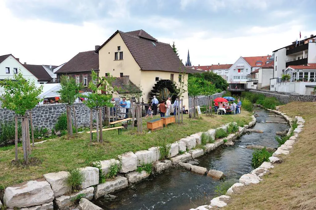 Historische Brückenmühle Mühlheim - Lokal verwurzelt